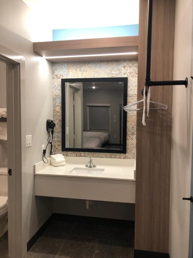 Hotel Solara I-45 & Hobby Airport Houston Bilik gambar